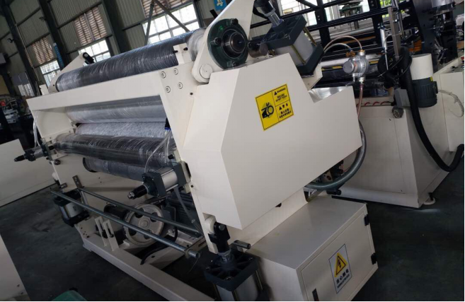 PLC Wallboard перематывать ткань туалета делая стойки машины 7.5KW 2 9